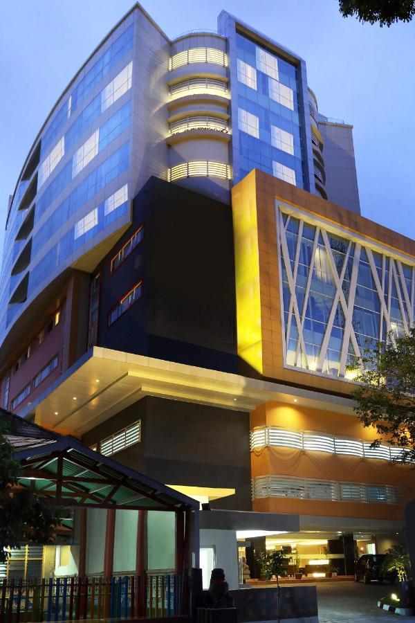 Hotel The 1O1 Malang Oj Exterior foto