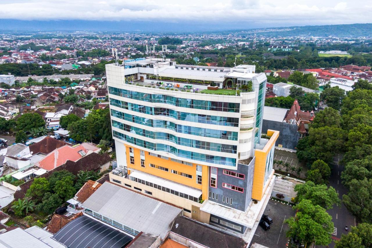 Hotel The 1O1 Malang Oj Exterior foto